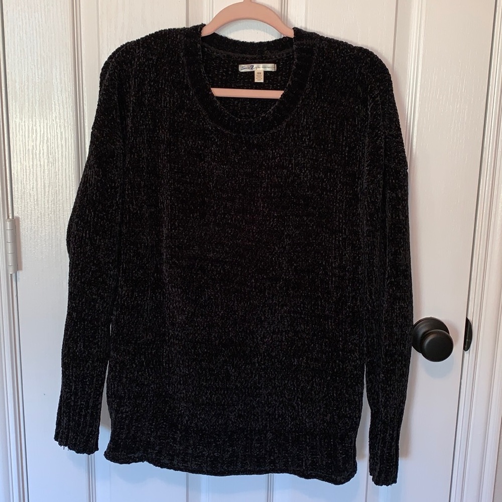 Seven brand black long sleeve sweater